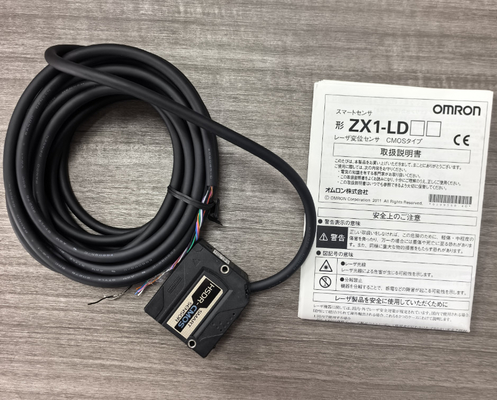 Omron ZX1-LD100A81 5M Smart Laser Sensor 0.007 mm Geometrical Resolution and 52.5 mm Height for Precise Measurements