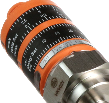 ifm Vibration monitor with intuitive switch point setting VKV021