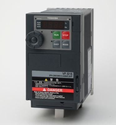 Toshiba Transistor Inverter VSF15-4037PL1-CH Variable Speed Drive with 4.0KW Applicable Motor 8.3A Input Current and 15A Rated Current