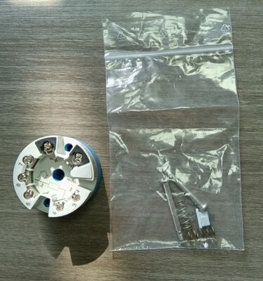 100% Original E+H TMT84-A1A2A Transmitter Suhu dengan Rating IP65 dan Konstruksi Baja Rustless